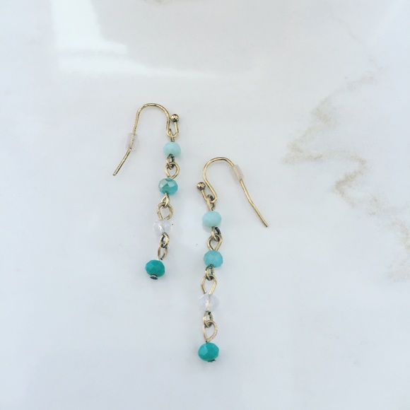 Handmade drop beaded earrings - Picture 1 of 1