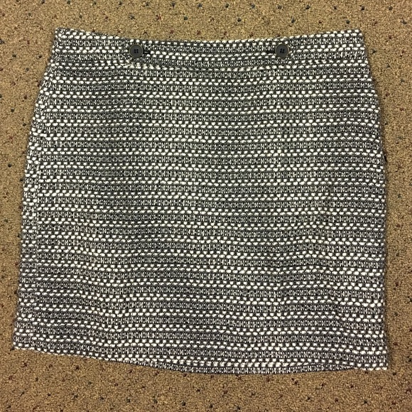 Tweed mini skirt from Ann Taylor Loft - Picture 1 of 3