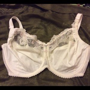 Chantelle Cachemire 3 Part Cup Bra #3371