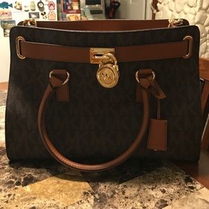 Michael Kors Hamilton Large Traveler!