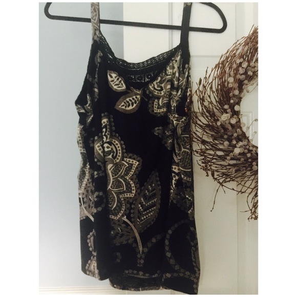 Black and Tan paisley tank