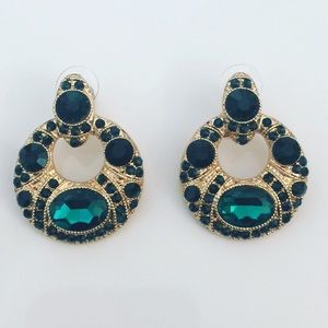 green and gold Glamorous holiday earrings