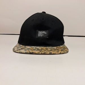 STUSSY FITTED CAP