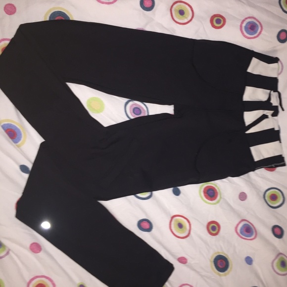 Lululemon Yoga Pants