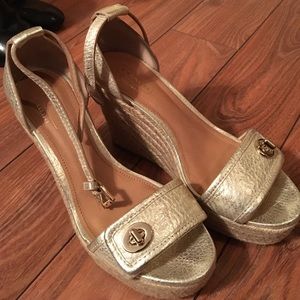 Gold Coach Wedges