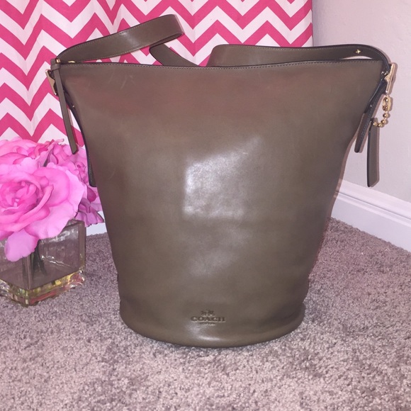 Brand new coach bucket bag