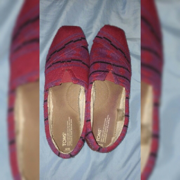 Aztec Red Toms