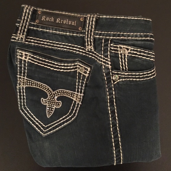 💋Limited Edition💋 Rock Revival Skinny Jeans!!