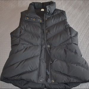 Size Medium J.Crew puffer vest black