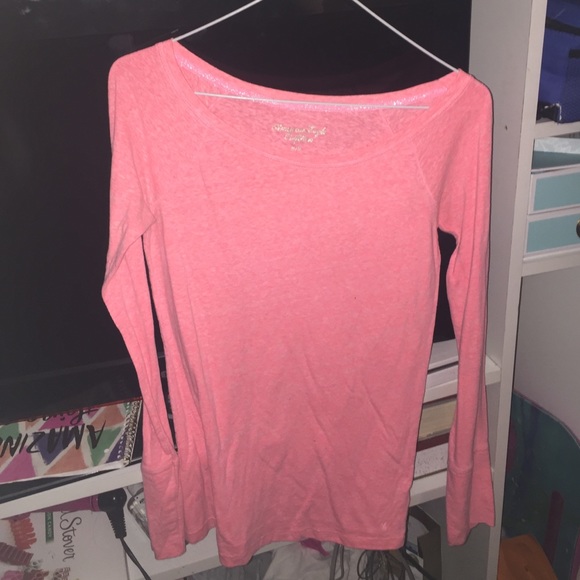 Long sleeve American Eagle (candy pink) comfy tee