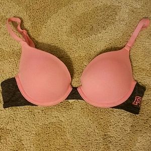Vs pink push up bra 34b