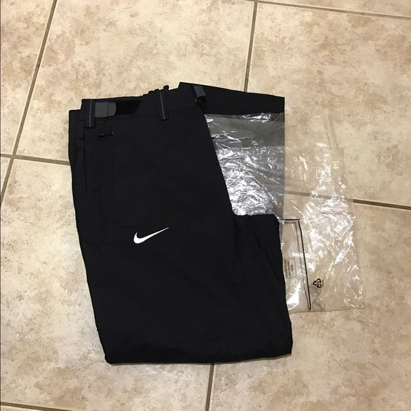 mens nike snow pants