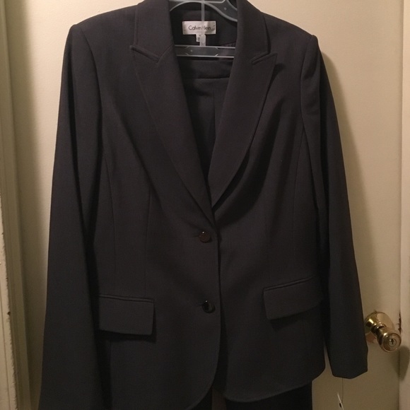 Calvin Klein 2 pc suit