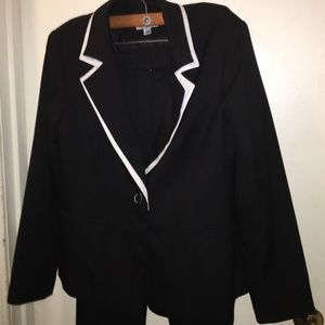 Isabella 2 pc suit