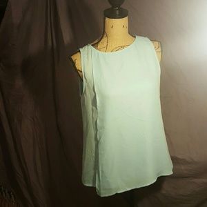 Versona Sleeveless Top
