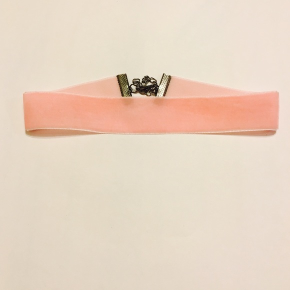 ✨NWT Set of 3 Chokers✨ - Picture 4 of 4