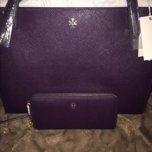 Tory Burch Wristlet