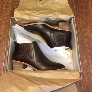 Madewell Chelsea Boots