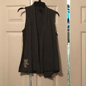 Wisconsin Badgers sleeveless cardigan!