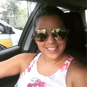 Meet your Posher, Sofia