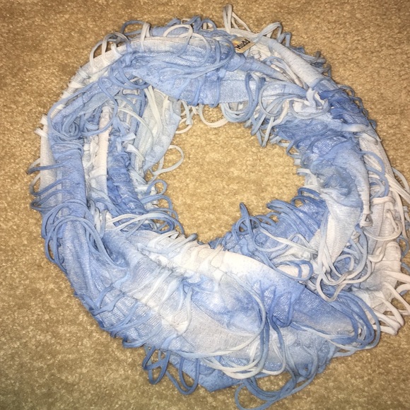 Infinite scarf