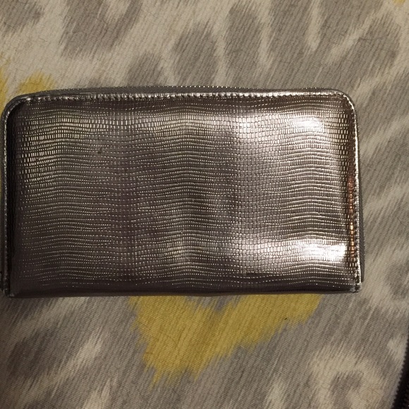 Silver wallet