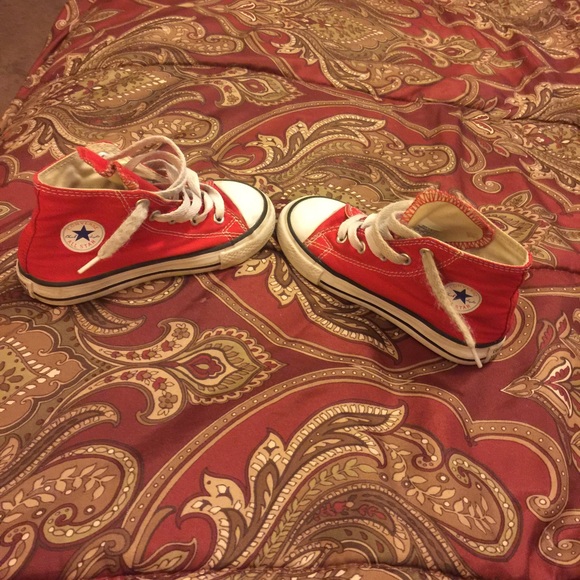 ❤️️❤️️❤️️CHUCKS❤️️❤️️❤️️