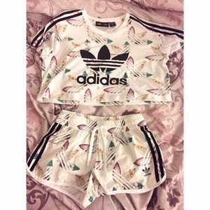 Two piece adidas crop top and shorts