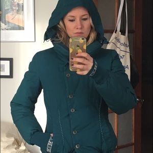Turquoise boutique puffy fall/winter jacket