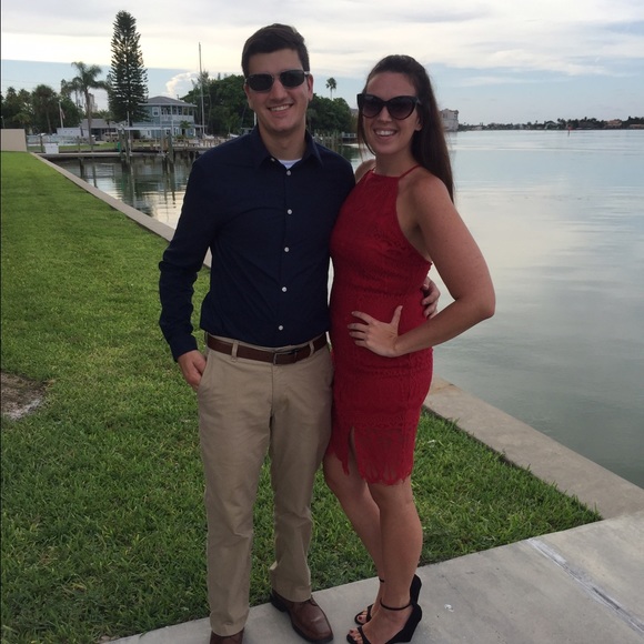 Meet your Posher, Deanna - Picture 3 of 4