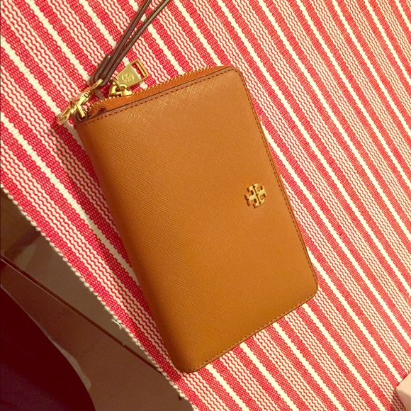 Torch burch wallet