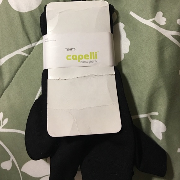 Black tights NWT medium\large