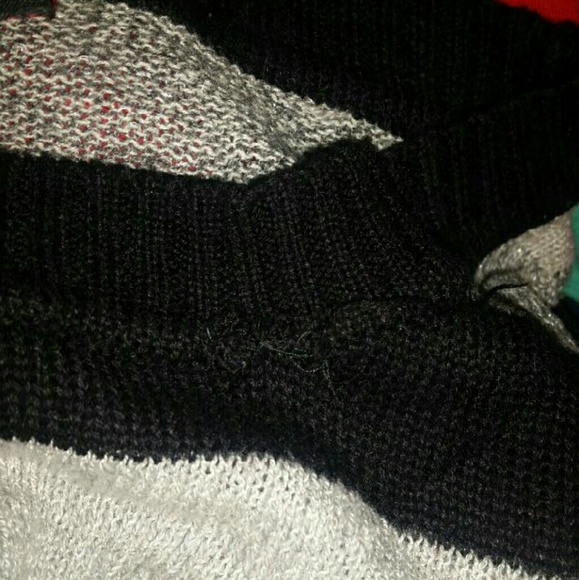 Sweater - Picture 2 of 2