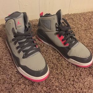 Girls size 7 jordans