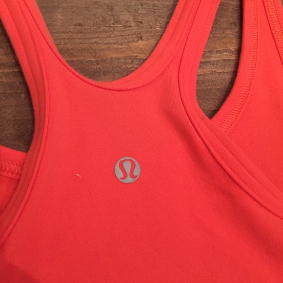 Lulu lemon tank - Picture 3 of 3