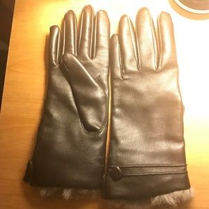 Dark brown leather gloves