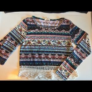 LA hearts long sleeve shirt!
