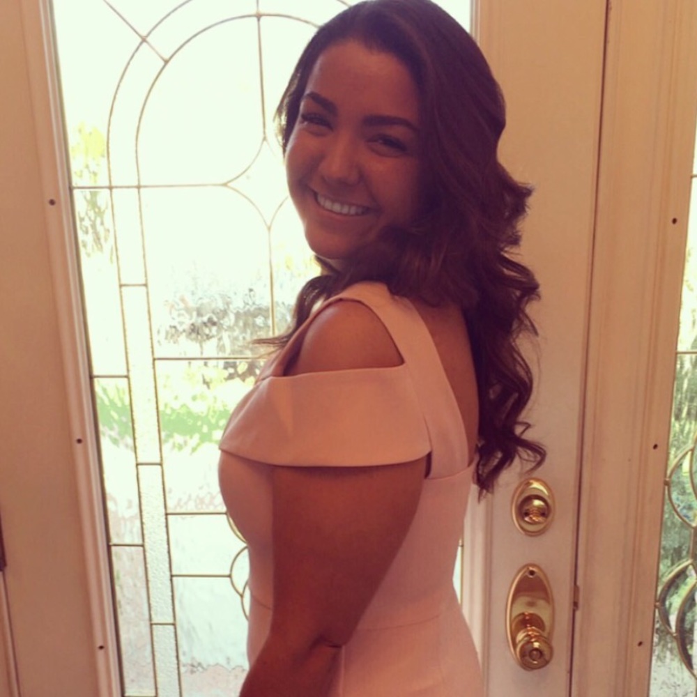 Meet your Posher, Jenna