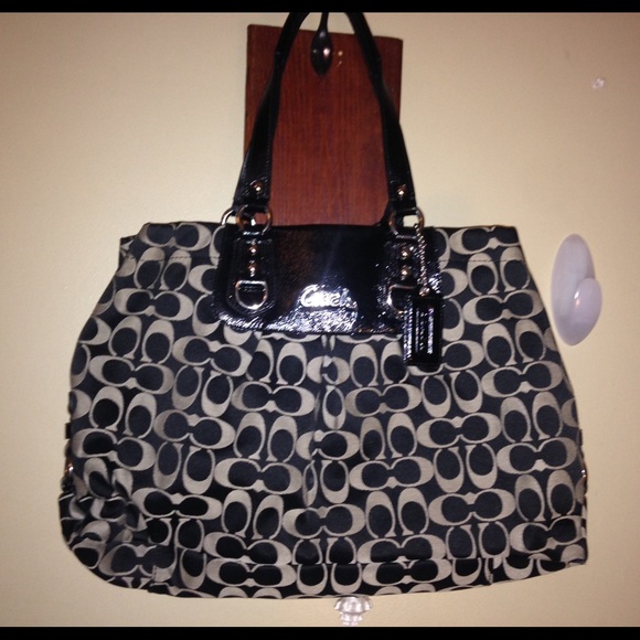 🚫SOLD🚫Coach Ashely Signature Carryall