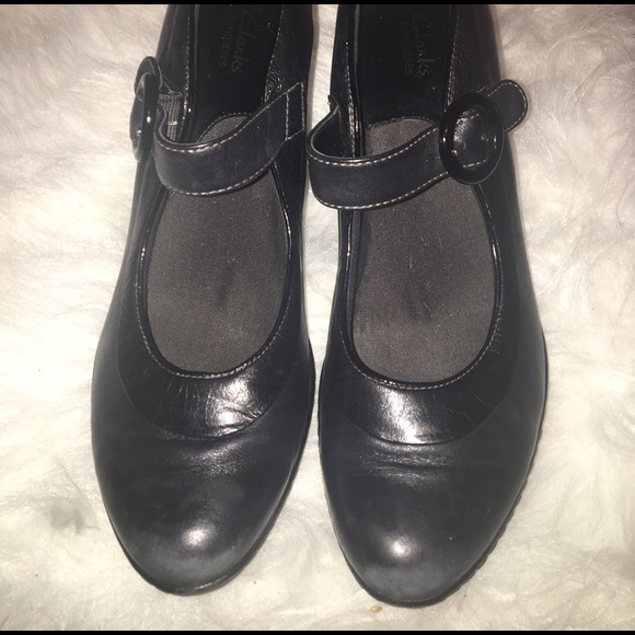 Clarks Mary Jane like Heels