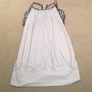 Lululemon tank with built in bra