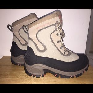 Columbia Omni-Heat snow boots/Women