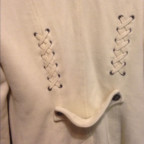 Cream jacket - Picture 3 of 3