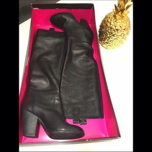 Vince Camuto heeled boots