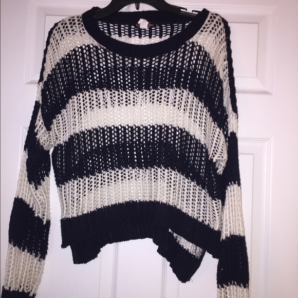 Knit sweater - Picture 1 of 1