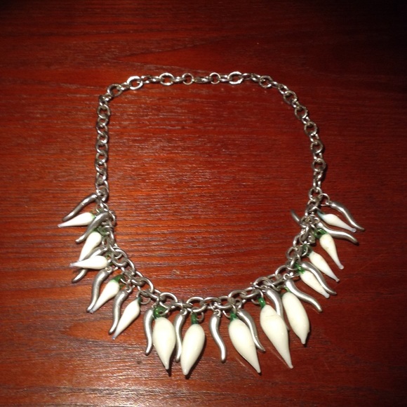 Chain Necklace With White Murano Chili Peppers