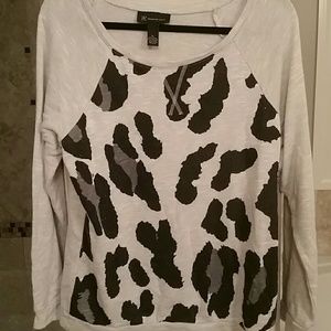 Leopard print sweatshirt