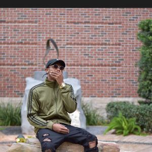 Meet your Posher, Jay