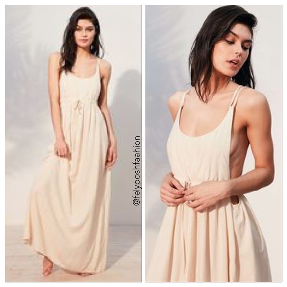 Urban Outfitters  OFU Knotted Beach Maxi Cover-Up - Picture 3 of 3