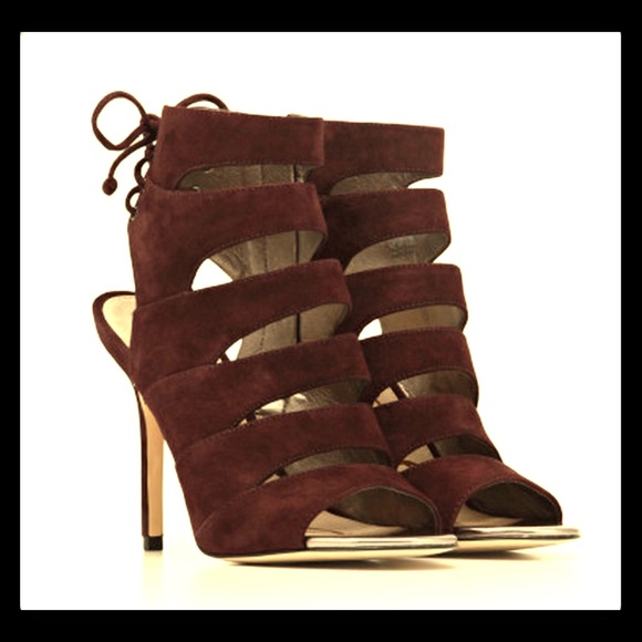 Sam Edelman Anastasia heel in Burgundy